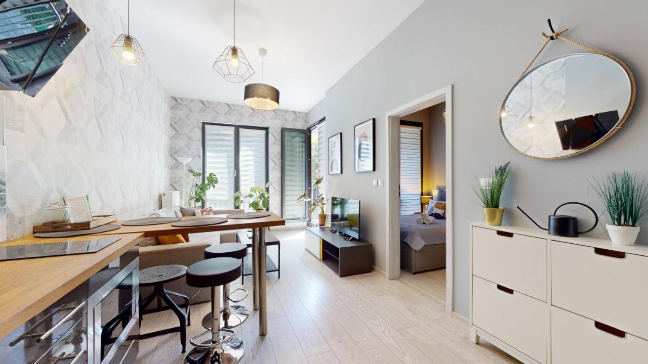 Wroapart-Pl Prince Witold Apartments Near The Market Square 43 Ksiecia Witolda Street Вроцлав Экстерьер фото